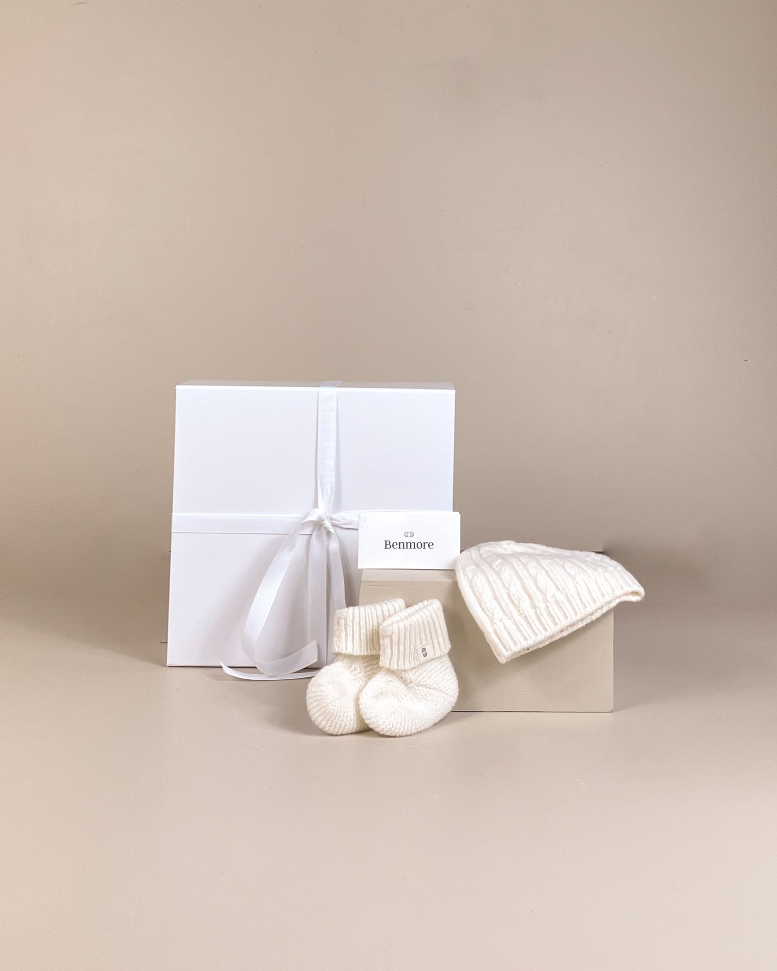 Cosy Toes Baby Gift Box