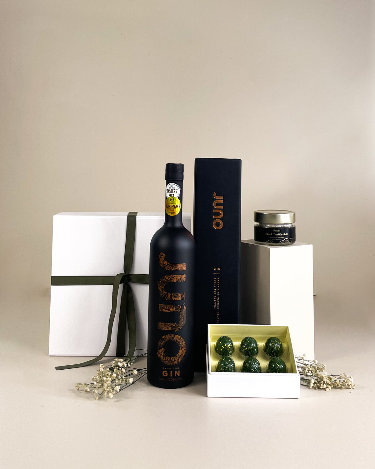 Luxury Gin & Chocolates Gift Box