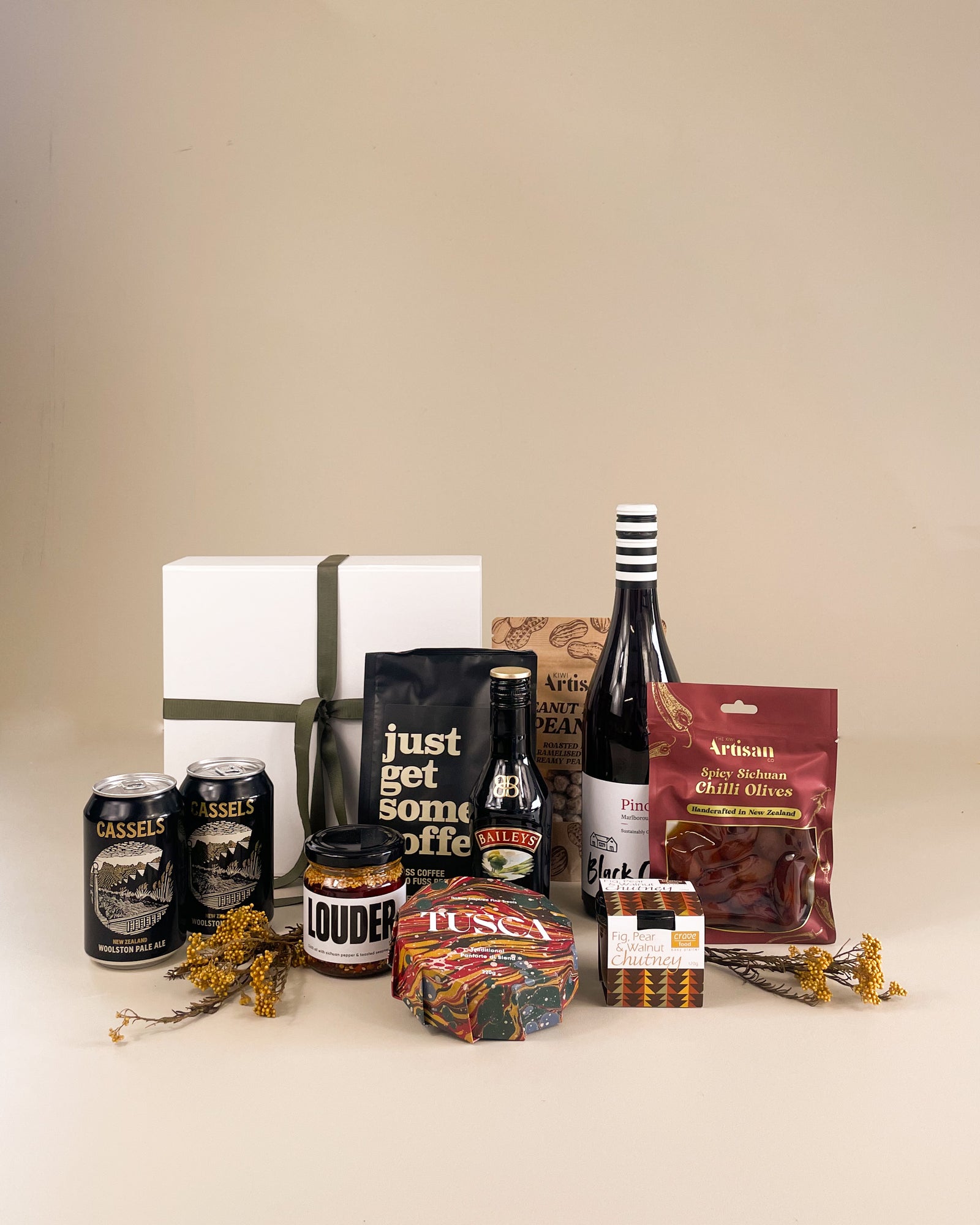 The Entertainer Gift Box