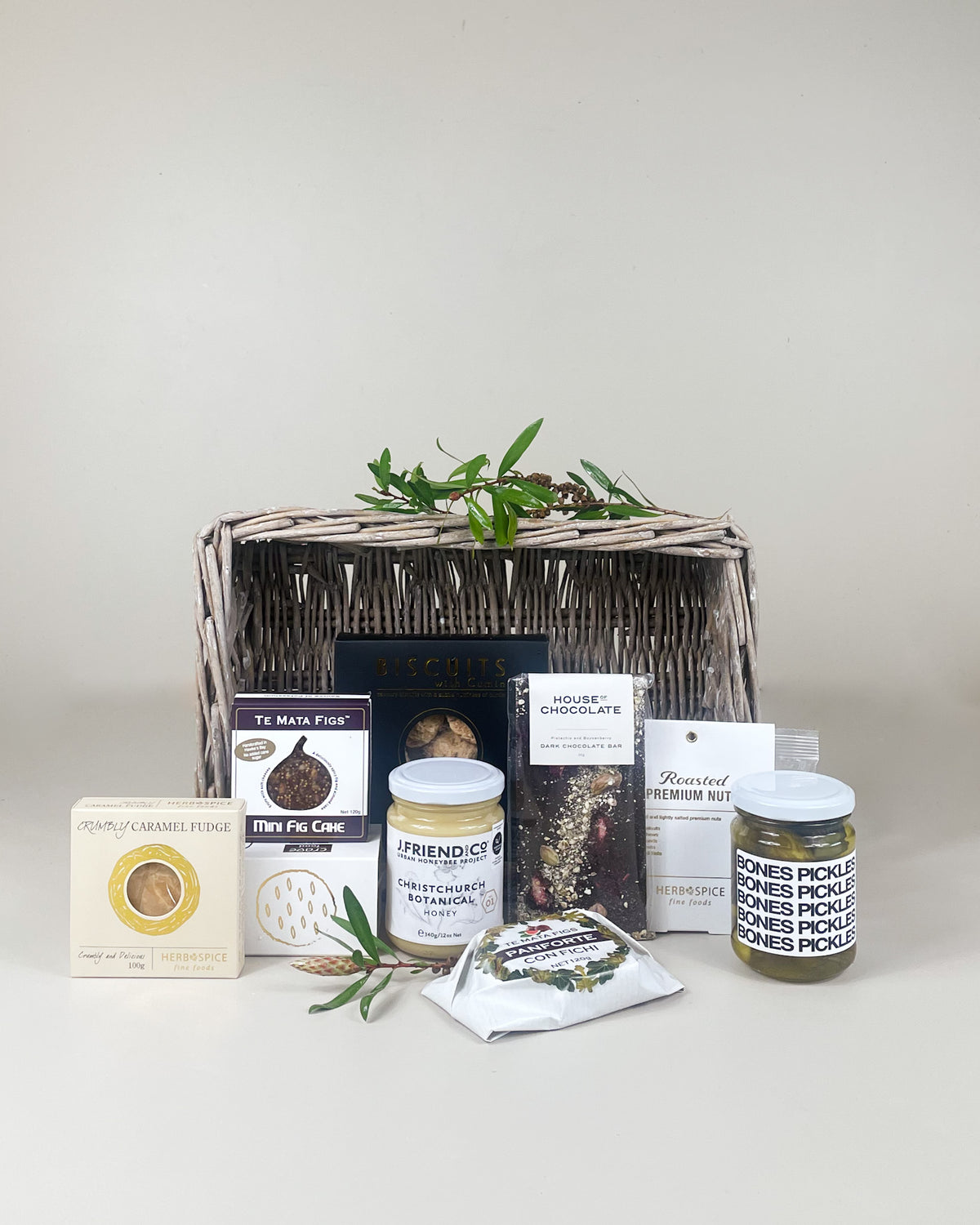 Signature NZ Indulgence Gift Basket filled with premium New Zealand artisan food and gourmet treats, ideal for birthdays, thank you gifts and corporate gifting.