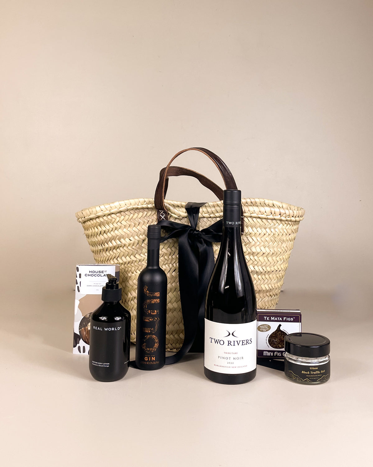 The Stylish Women's Gift Basket