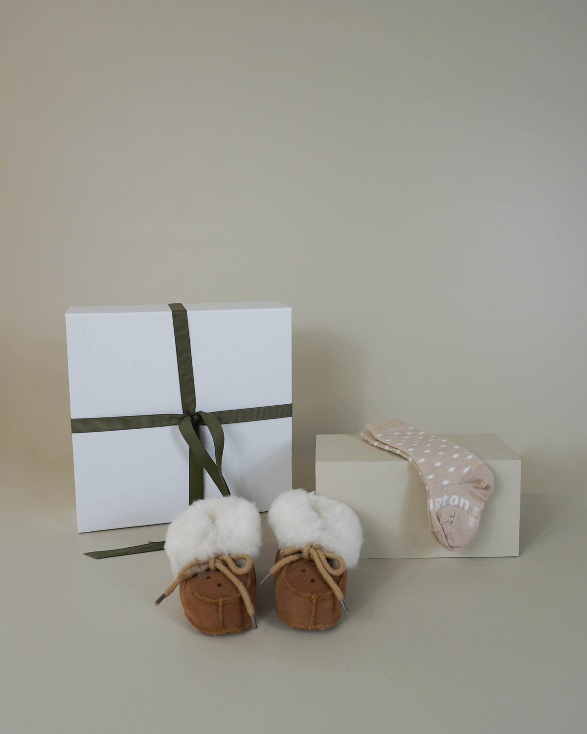 Cosy Toes Baby Gift Box