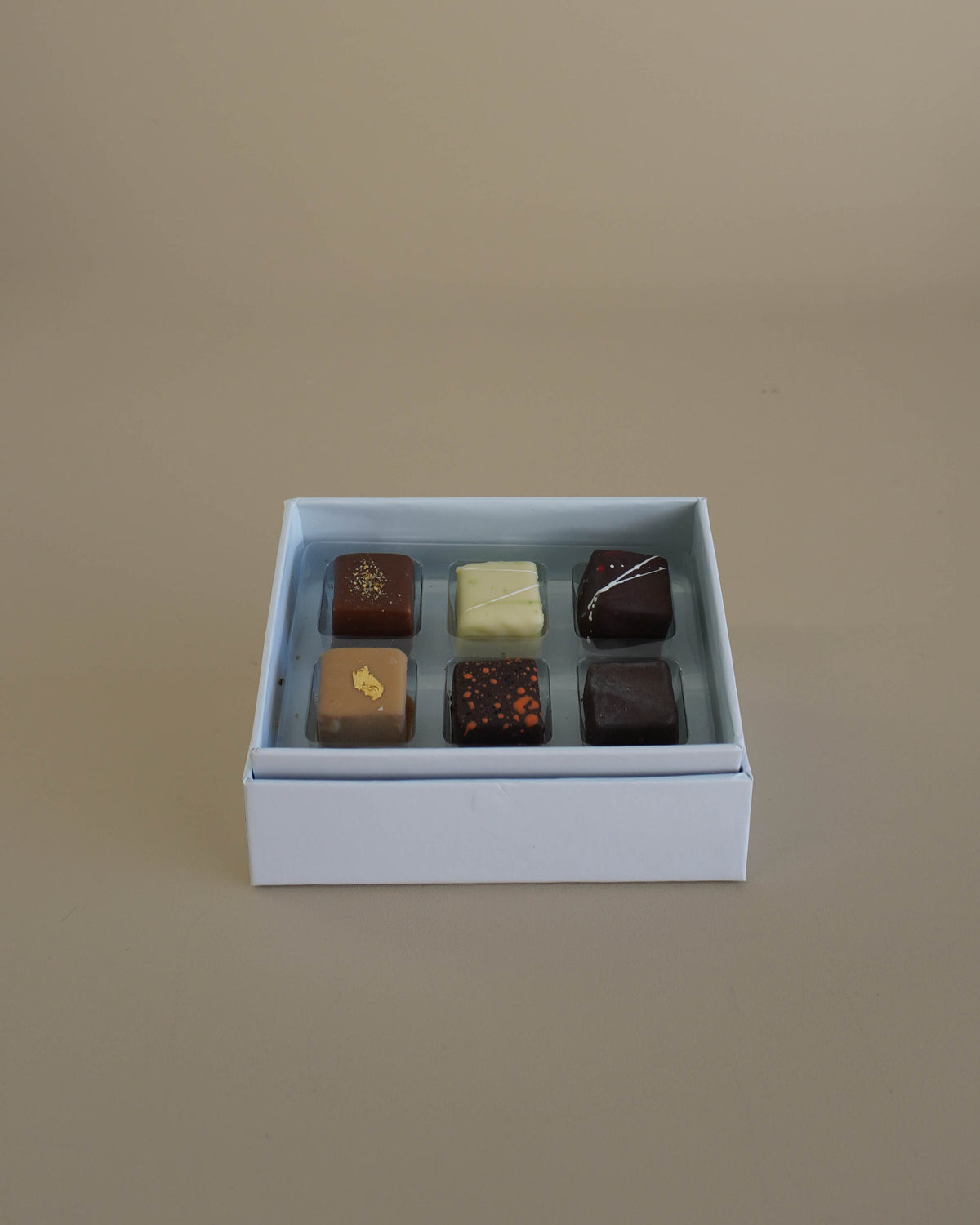 House of Chocolate Truffle Selection Box (6 Piece)