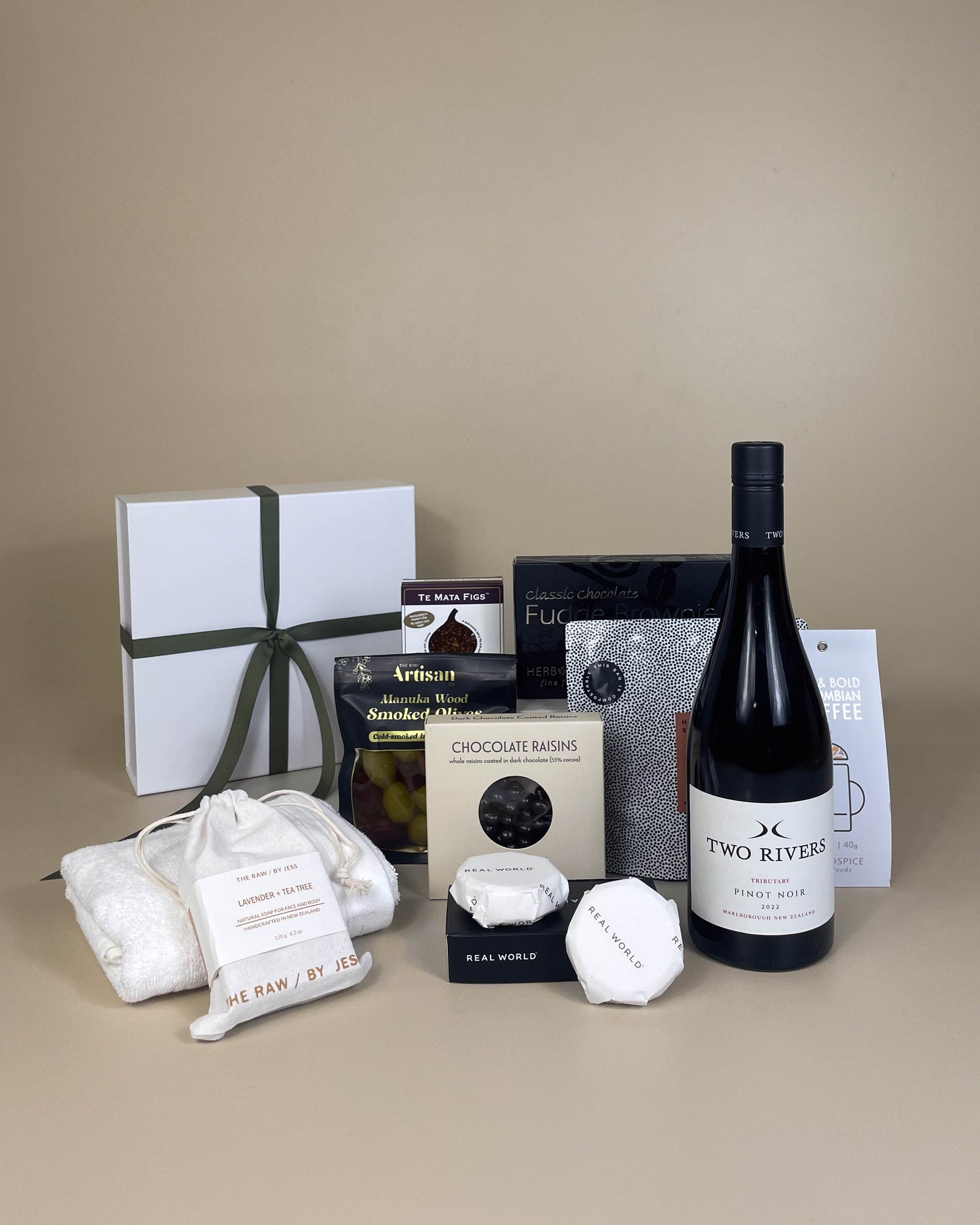 Simply New Zealand Gift Box